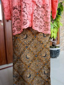 Batik tulis sukoharjo